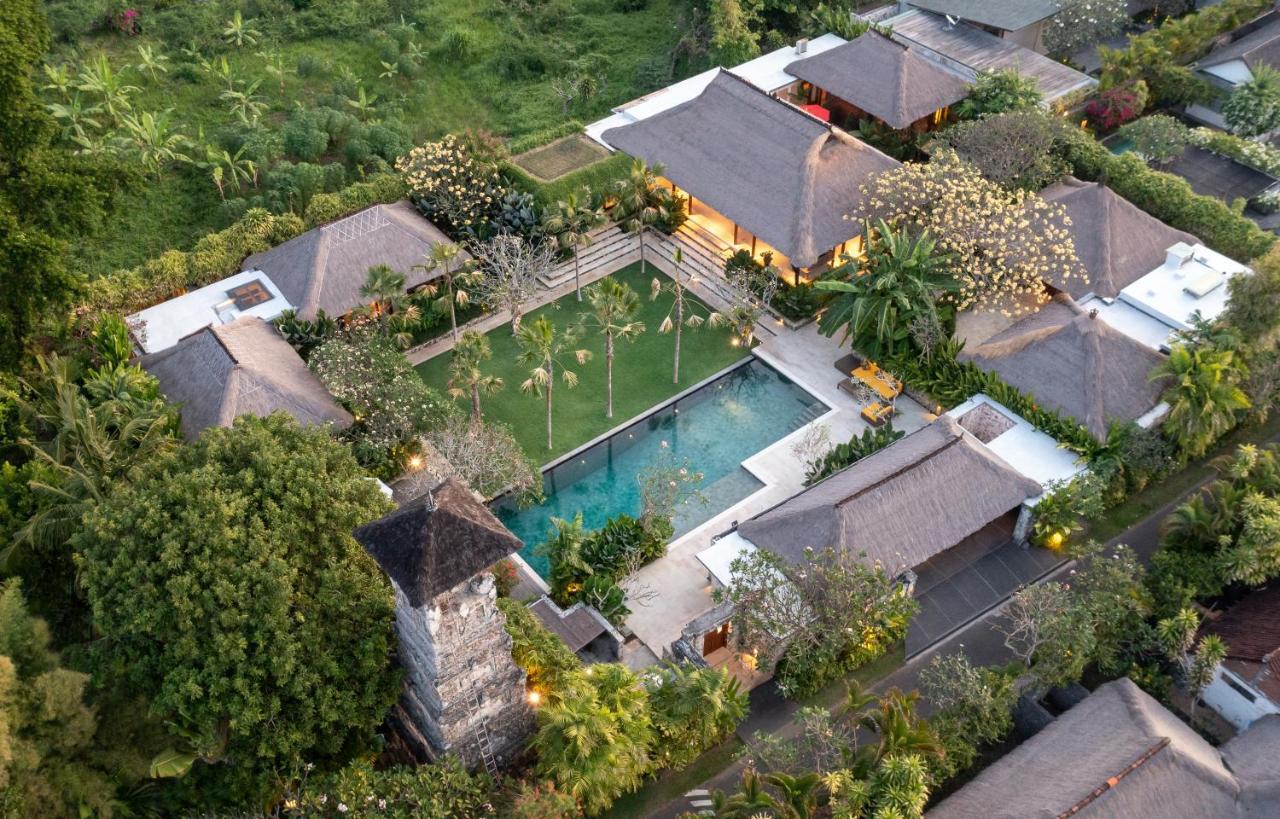 Nusantara Villa *